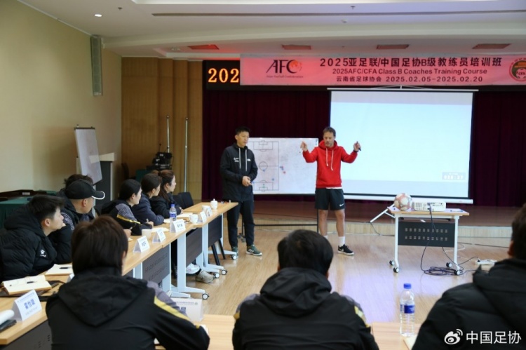  技術(shù)為王，中國足球踏上尋找靈魂之路