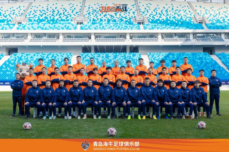  青島海牛一線隊名單：老將鄭龍、薩里奇坐鎮(zhèn)，金洋洋等新援在列