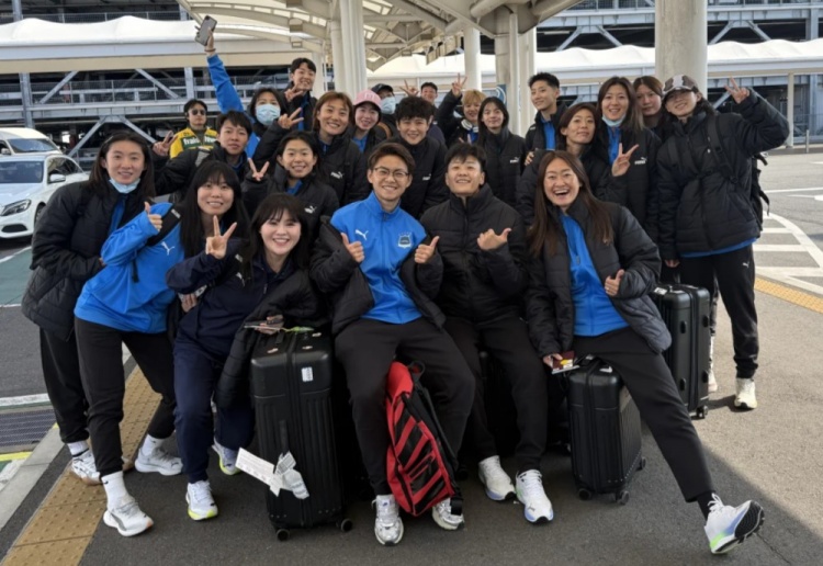  武漢女足前往日本參加女足亞冠！王霜曬照：日本，我們來(lái)了