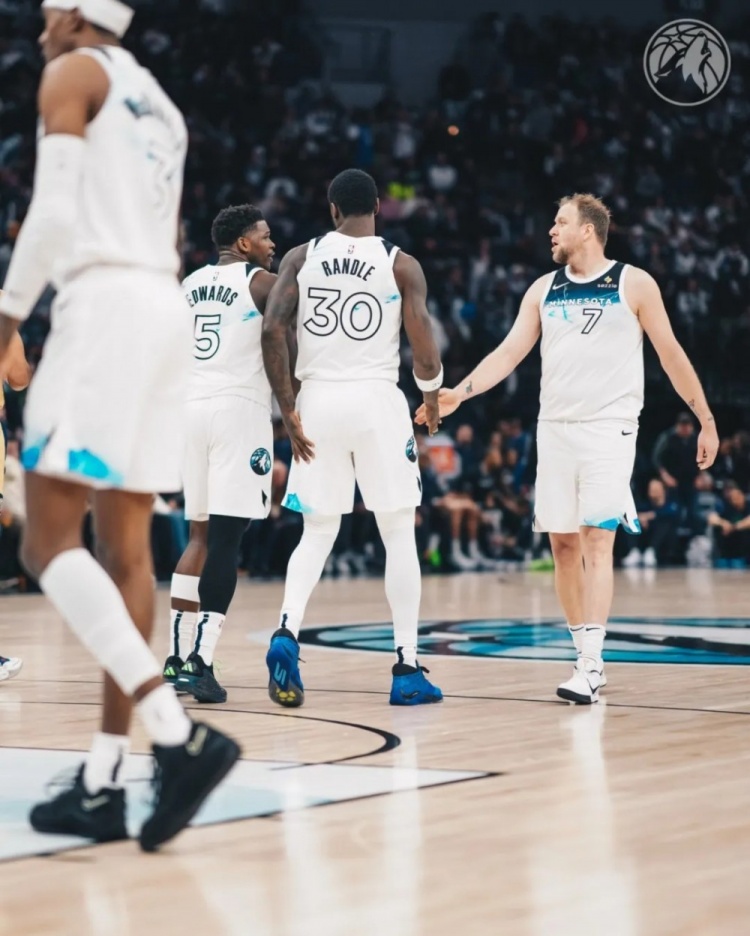  拿0分的NBA首發(fā)，所有人都為他叫好