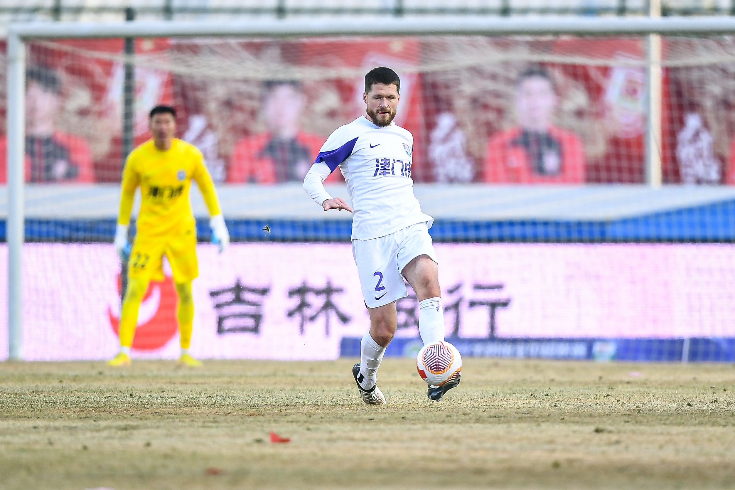  津門虎舊將亞冠對決格蘭特勝出，津媒：他離開津門虎因存?zhèn)‰[患