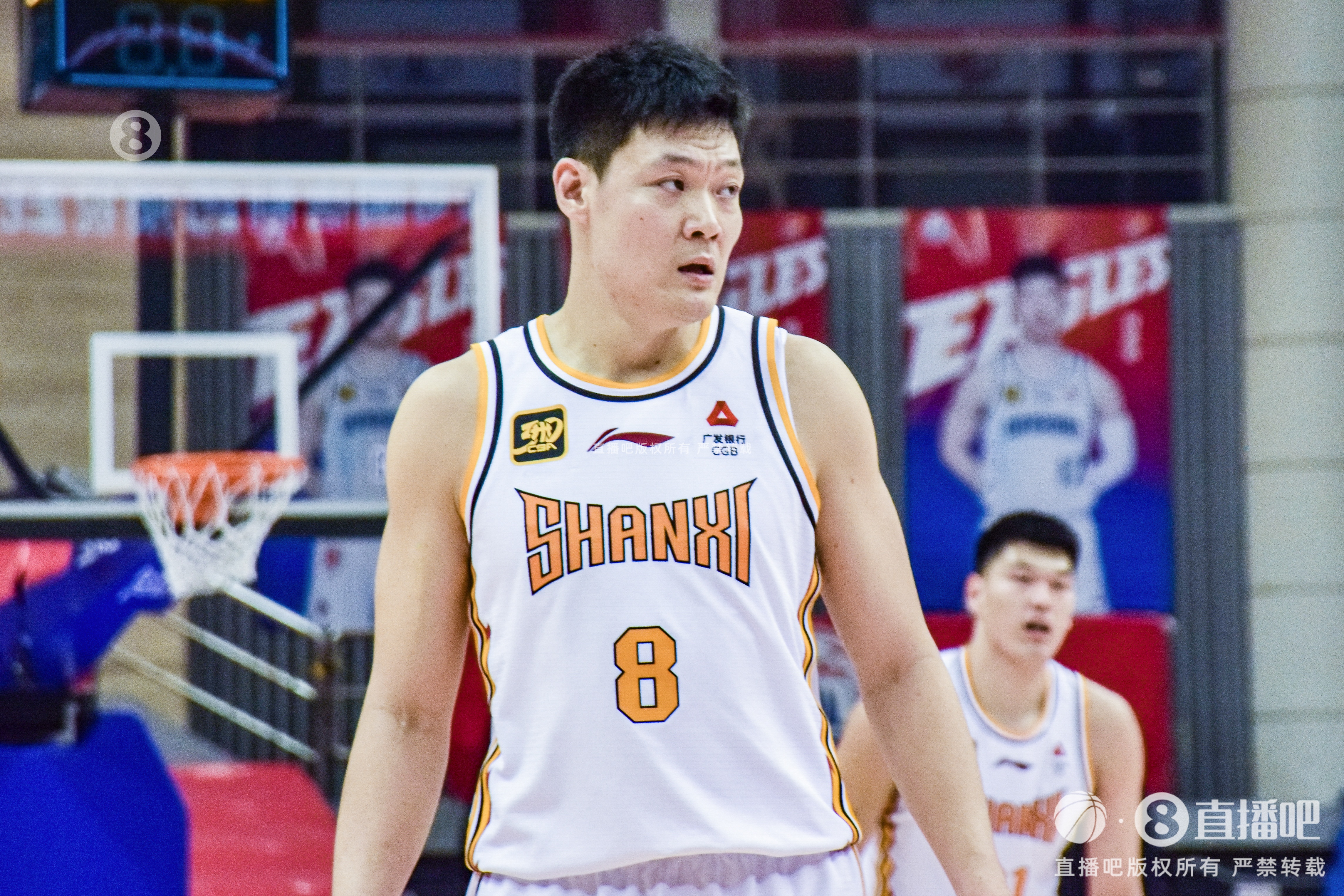  就你還正常！張寧半場8中5拿到10分2板2助