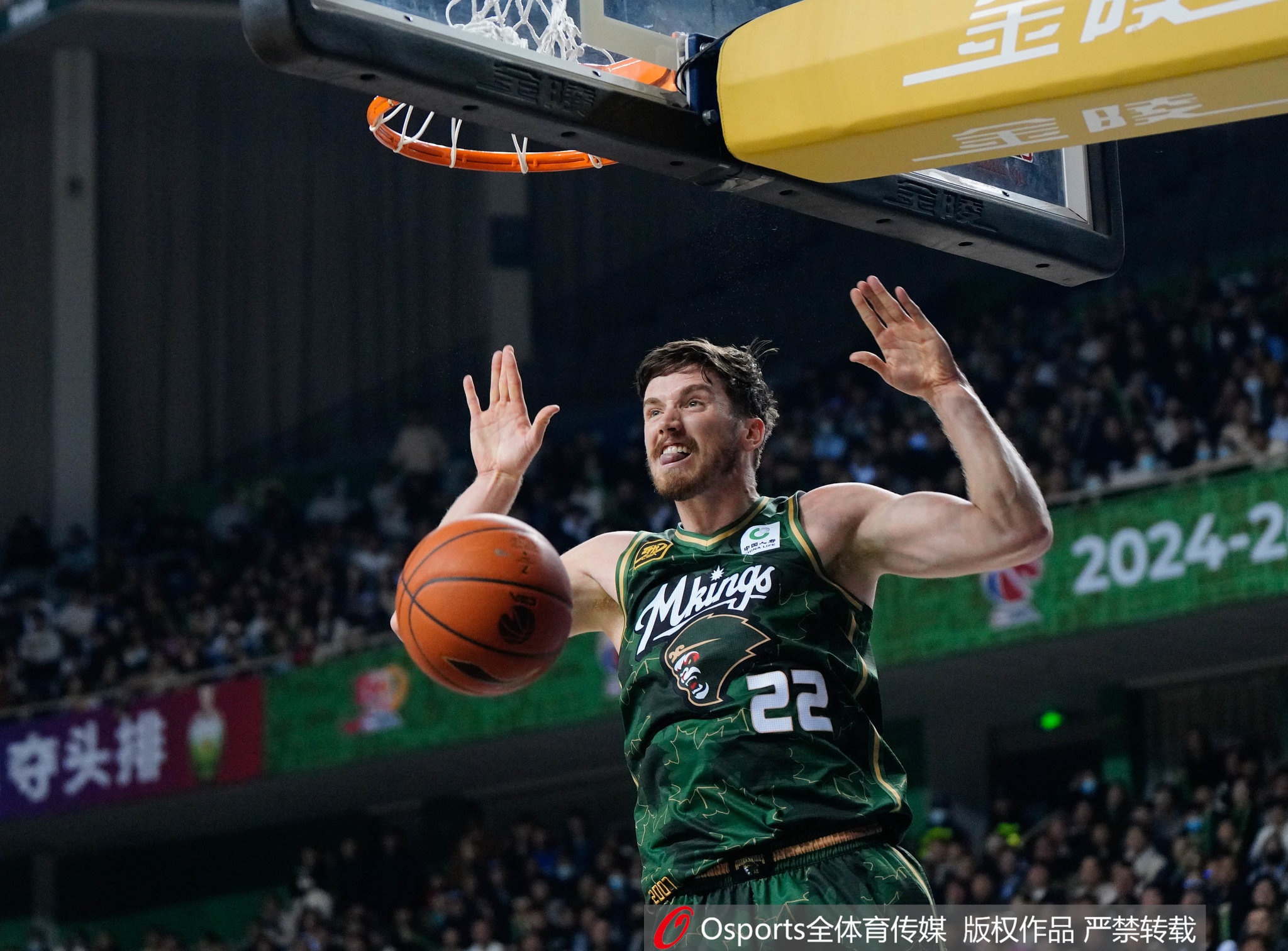  積極高效！利夫半場8中6拿到14分6板2助1斷